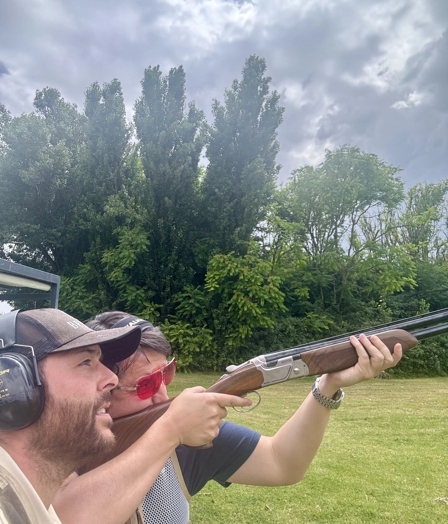 Recorridos de Caza en Madrid: simulación de trayectorias con platos en campo de tiro oficial